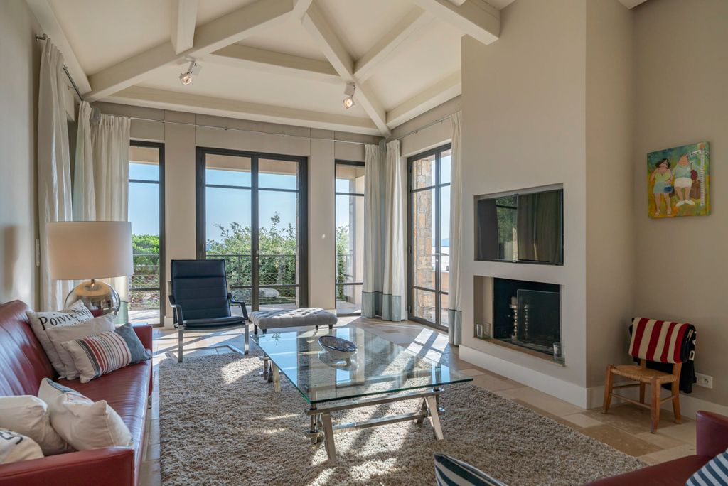 Villa Luisa French Riviera Olivers Travels 3