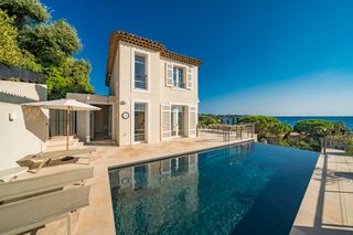 Villa Luisa French Riviera Olivers Travels 1