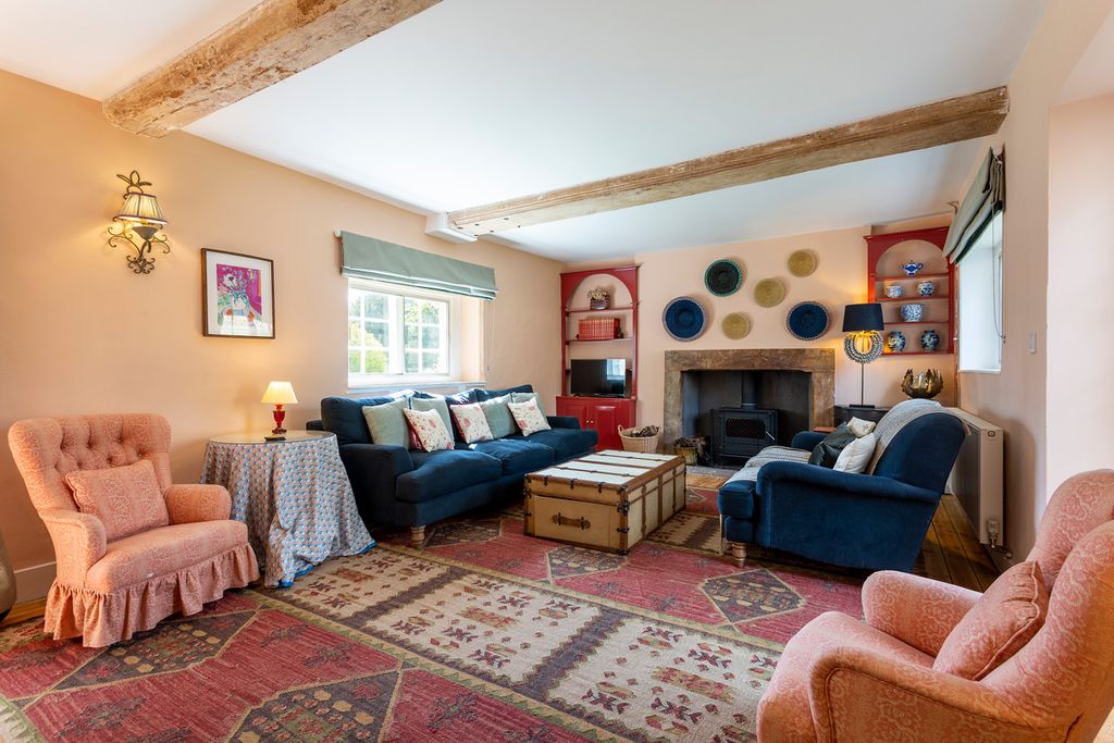 Riverside Manor Cotswolds Olivers Travels 3