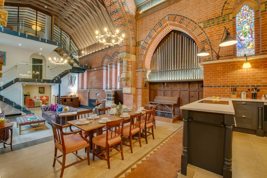 The Kentish Chapel South East Olivers Travels 3