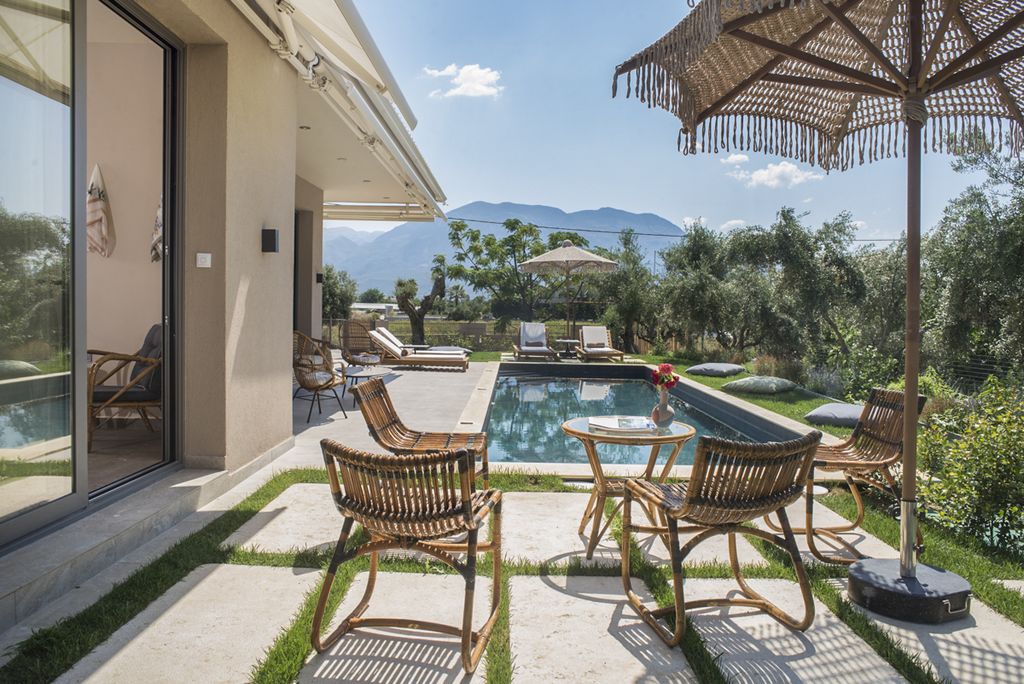 Villa Bouka 2 Mainland Olivers Travels 5
